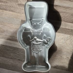 Vintage Wilton 1979 Aluminum Cake Pan Drummer Boy Toy Soldier Nutcracker